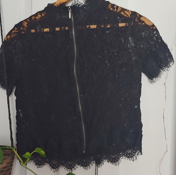 Zara black details top - Picture 2 of 4